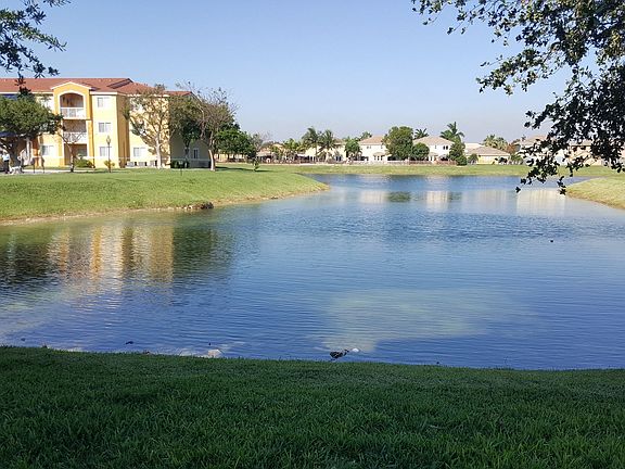 2nd image of 21100 SW 87th Ave APT 206
