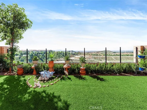 101 Winnett, Irvine, CA 92602