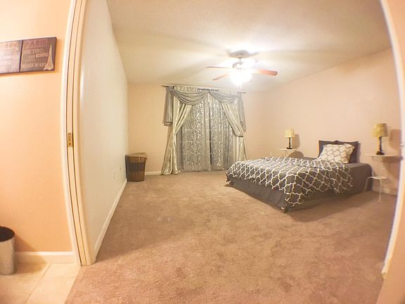 5th image of 3220 Shady Pine Ave