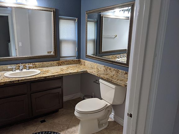 5th image of 11663 Boulton Ave