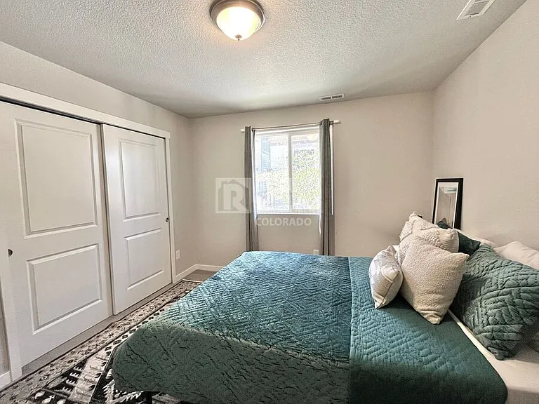 7333 Rosa Belle Hts — Photo 10