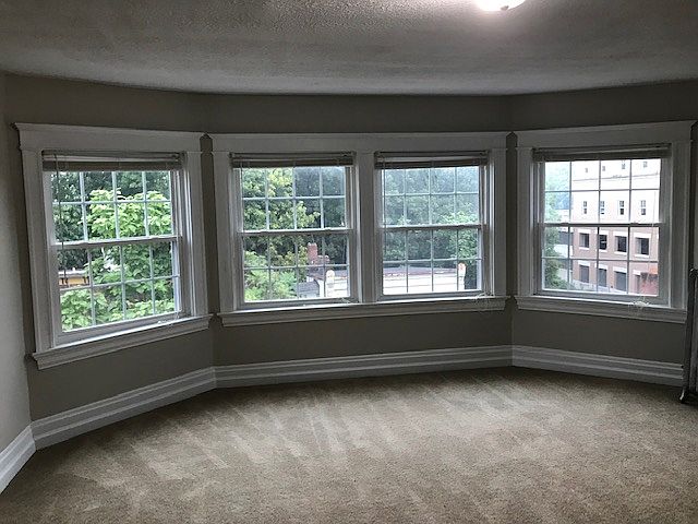 1st image of 227 E High St APT 5