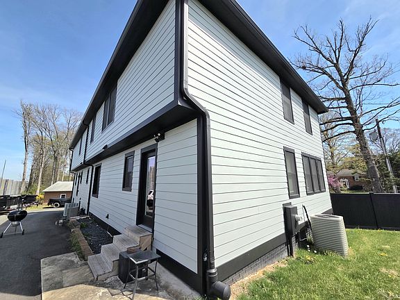 2nd image of 10810 Norman Ave #B