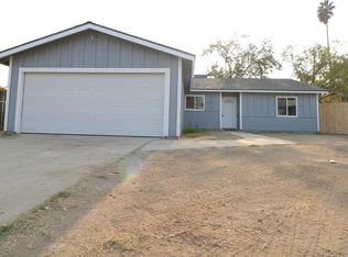 1785 Peach Cir, Hanford, CA 93230