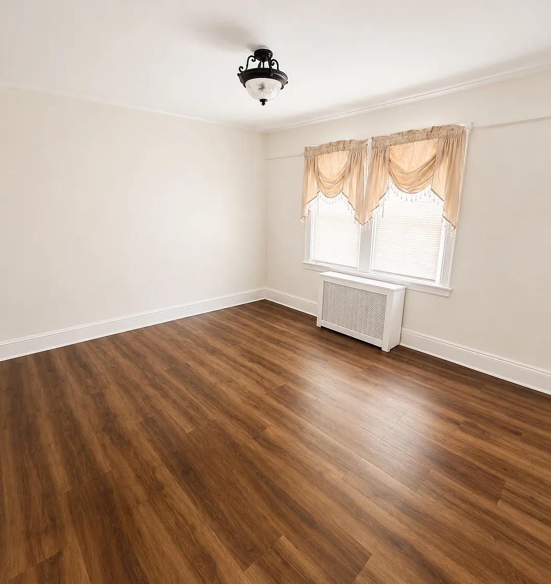 1 bed, $2,100 — Photo 2