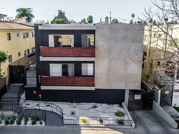 2nd image of 453 S Gramercy Pl