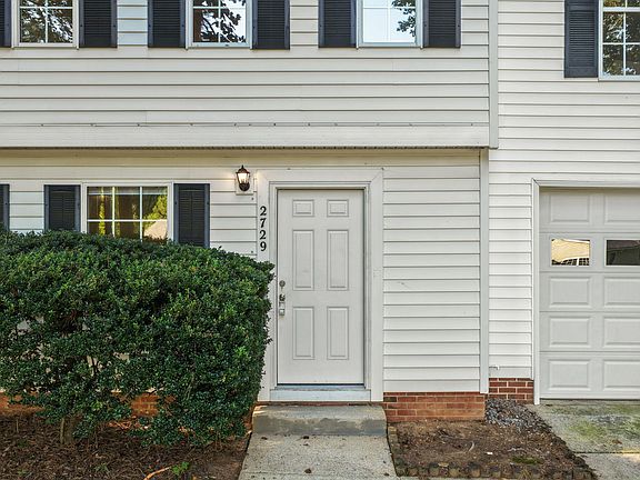 2nd image of 2729 Goshawk Ln