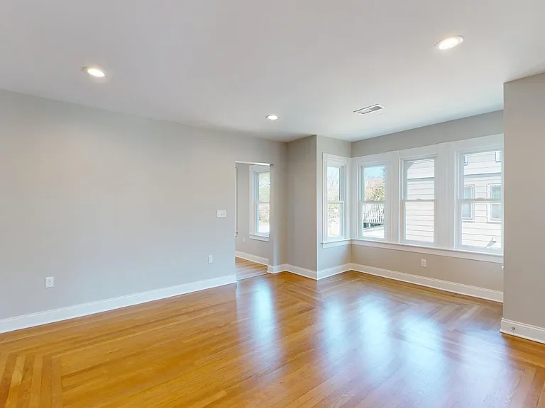 37 Harrison Ave #37 — Photo 2