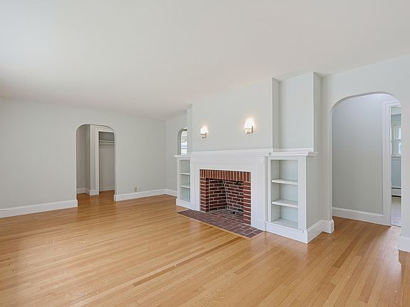 5th image of 25 Avalon Road