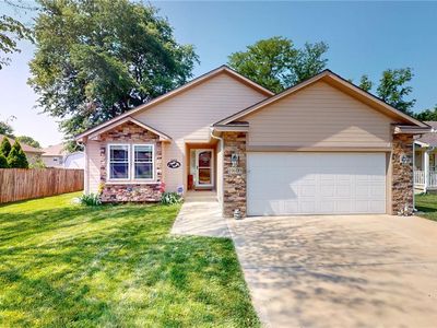 19600 E 20th St N, Independence, MO, 64058