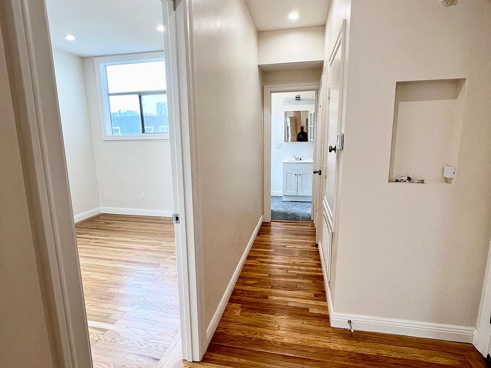 1st image of 2645 Van Ness Ave #6