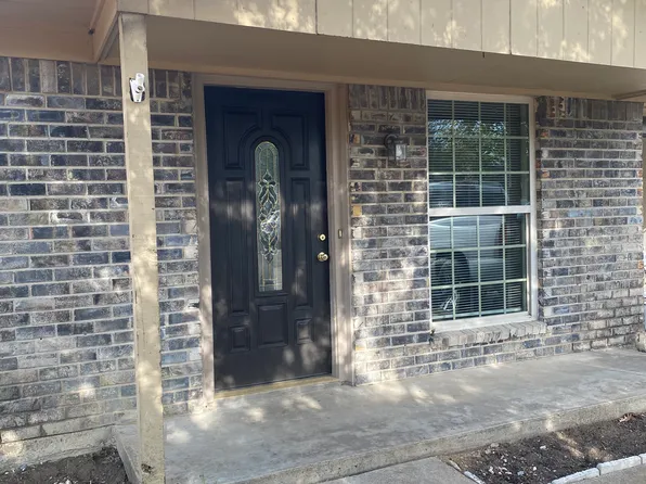 1212 Mars St, Cedar Hill, TX 75104