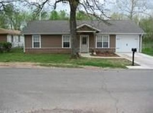 211 Northside Ct, Tahlequah, OK 74464