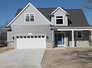 39211 Chart, Harrison Township, MI 48045