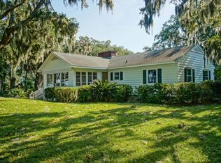 3004 Riverside Ln, Beaufort, SC 29902