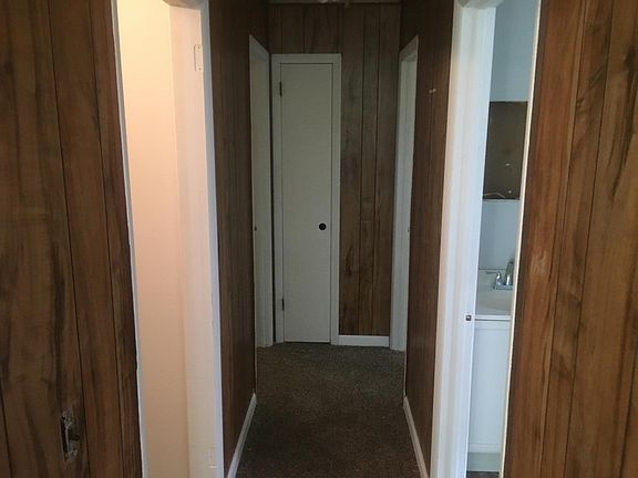 2nd image of 3329 Woodland Dr