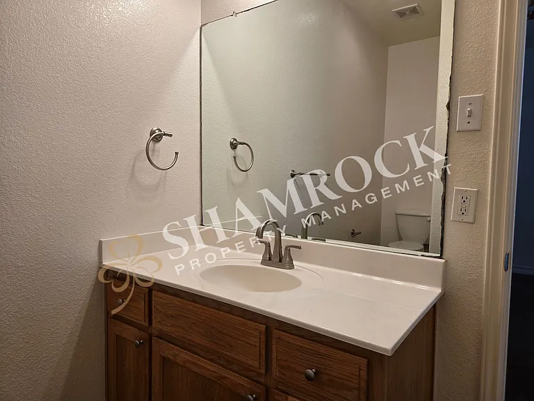 814 Chambers Creek Cir — Photo 10