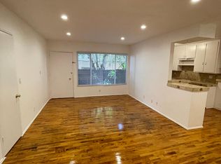 550 N Flores St, West Hollywood, CA 90048