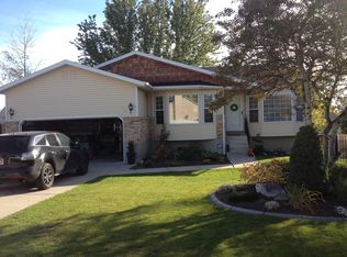 58 E Cannon Cir, Farmington, UT 84025