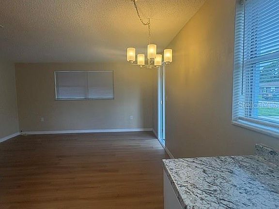5th image of 3021 Oaklawn Ave APT A