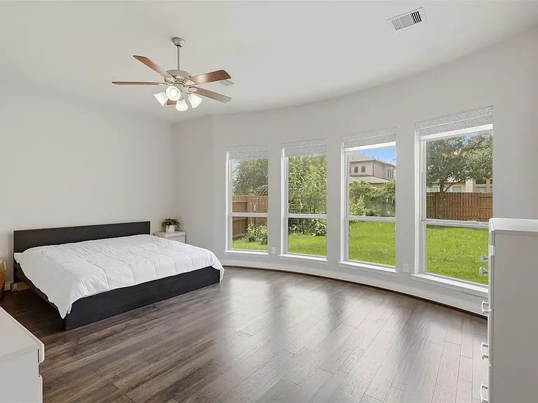 11218 Oudney Ct — Photo 24