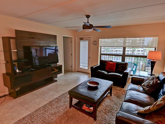 3rd image of 400 Padre Blvd #409