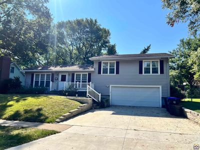 5641 SW 18th St, Topeka, KS, 66604