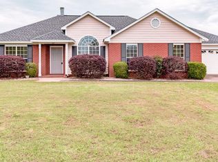 102 Victorian Ct, Leesburg, GA 31763