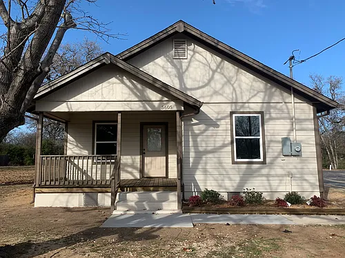 5605 Ellison Ave Photo 1