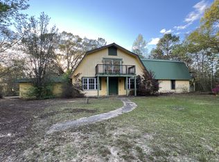 3223 Maple St, Crestview, FL 32539