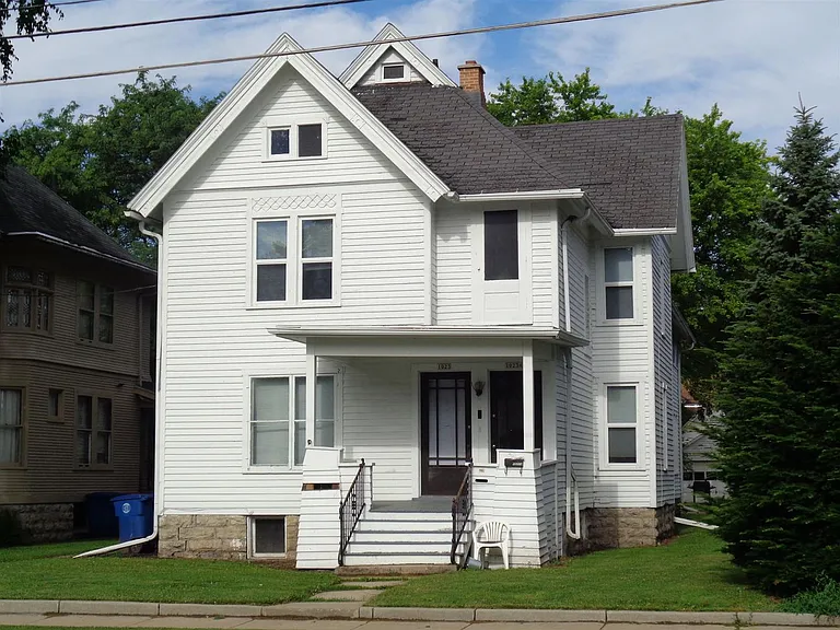 1023 Jackson — Photo 16