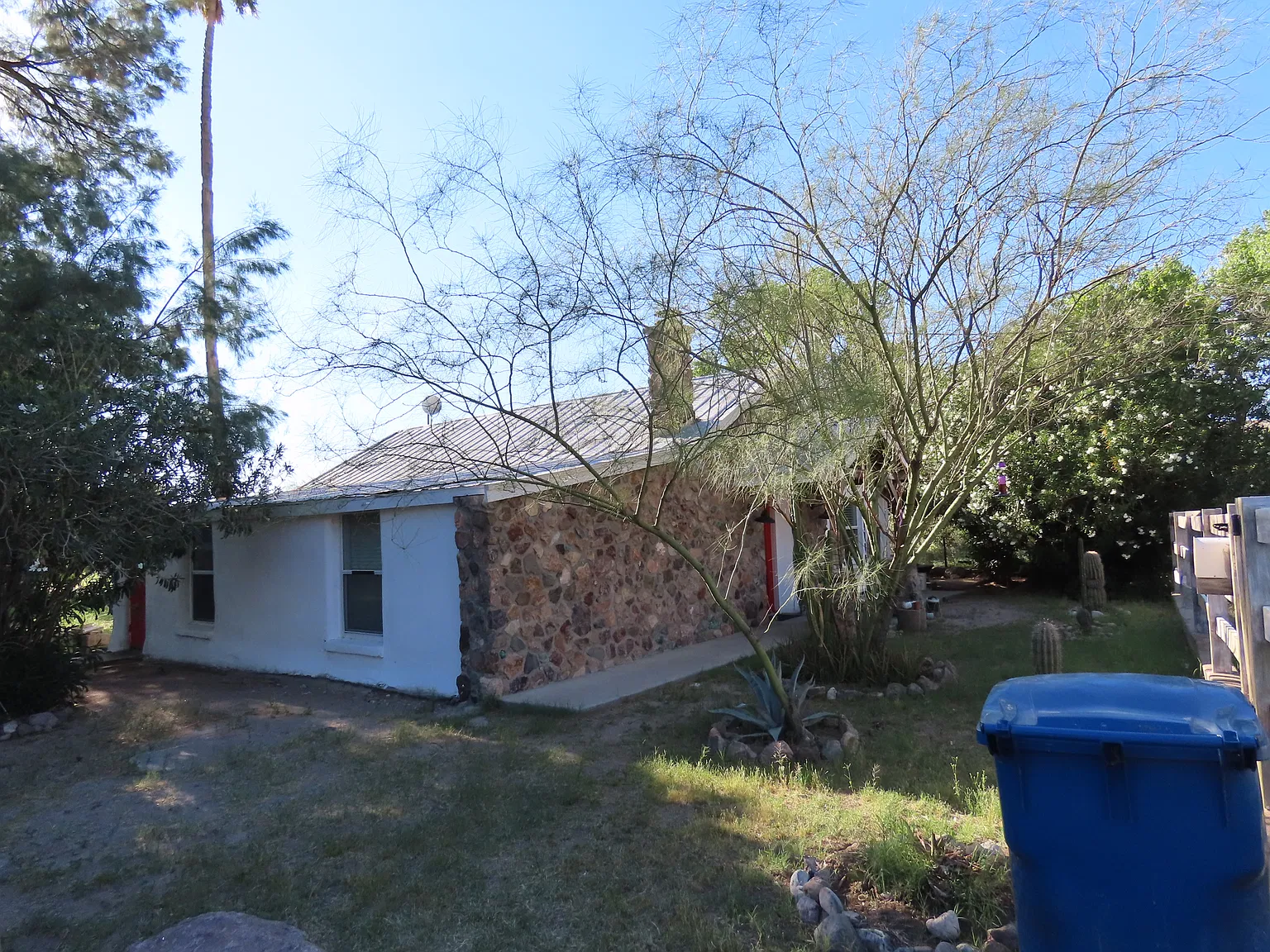3 bed, 1147 sqft, $1,500 — Photo 3