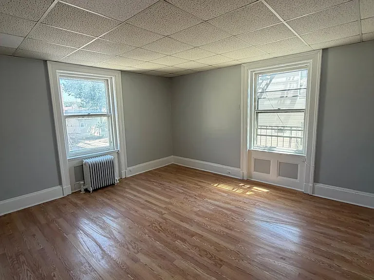 325 Roseville Ave #60 — Photo 1