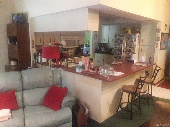 5th image of 1537 E Ventnor Ln