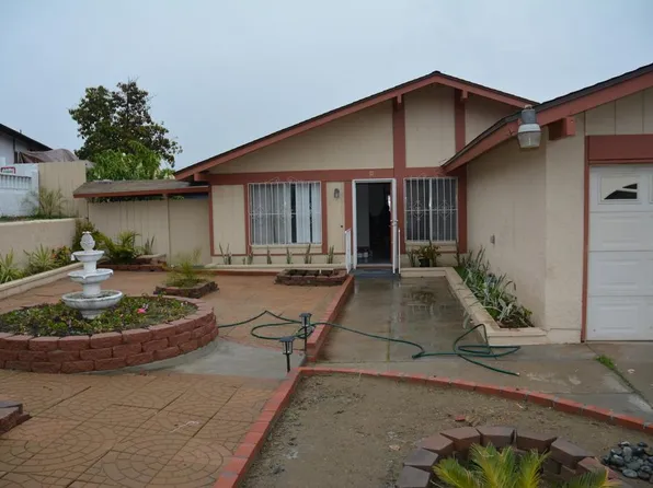 1549 Honeysuckle Ln, San Diego, CA 92114