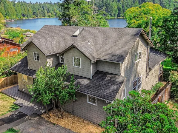 18404 W Spring Lake Drive SE, Renton, WA 98058