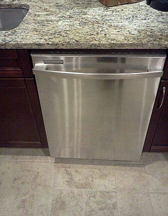 4th image of 310 Winding River Dr Unit B