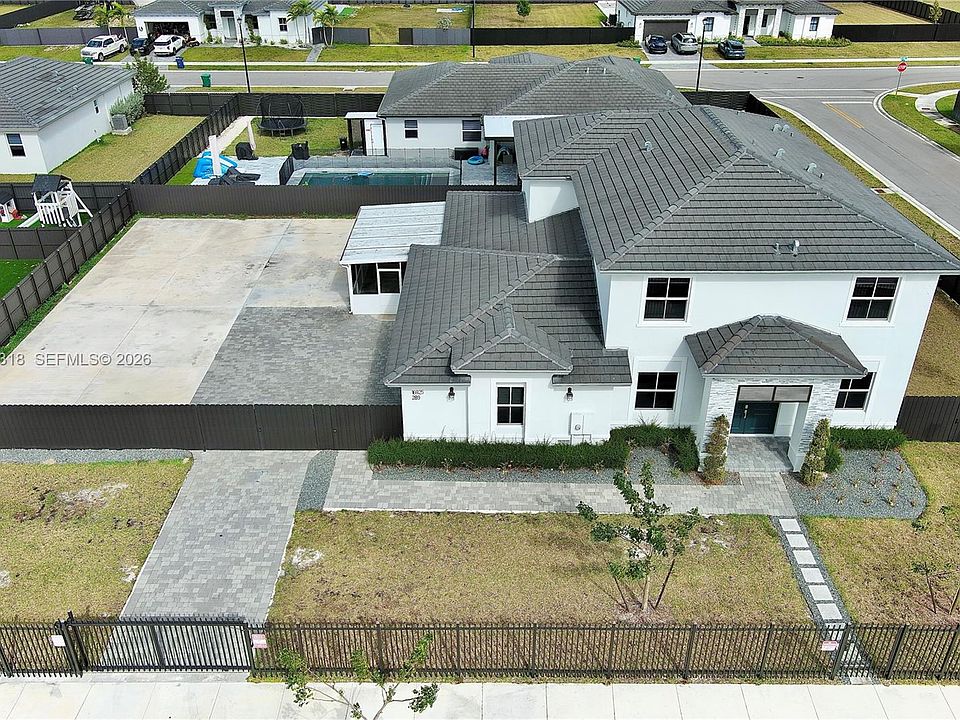 1st image of 16925 SW 289th Ter