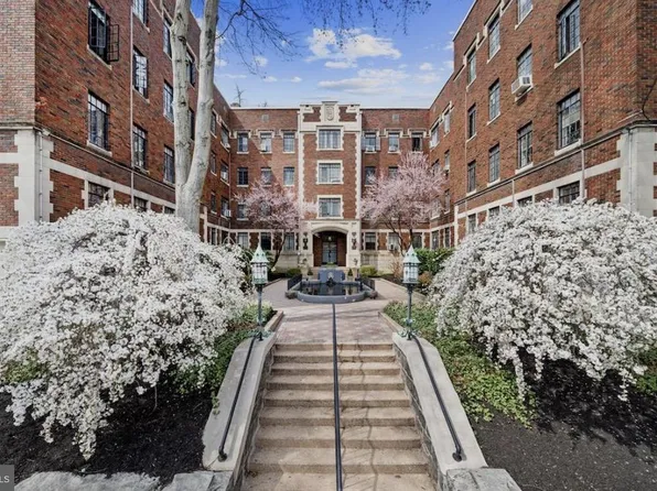 1305 N Broom St APT 2, Wilmington, DE 19806