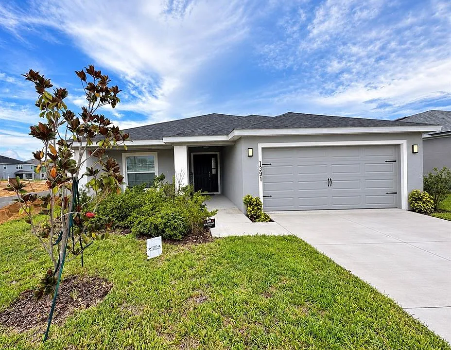 1391 Mountain Flower Ln