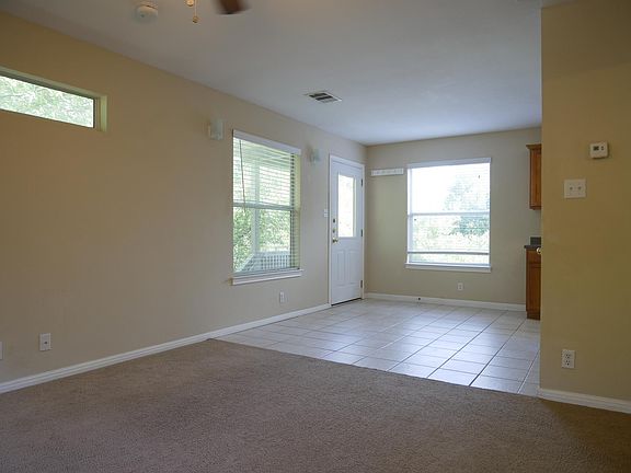 3rd image of 620 Denson Dr #B