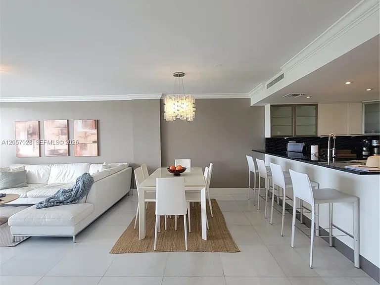 199 Ocean Lane Dr #1206 — Photo 8