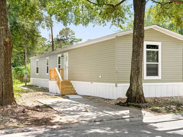 128 Lillian St #Ll128, Conroe, TX 77301