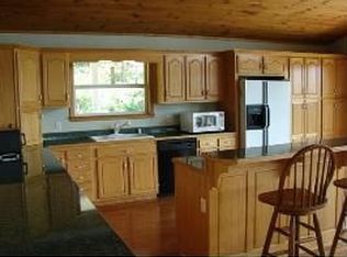 15953 Poole Rd, Sale Creek, TN 37373