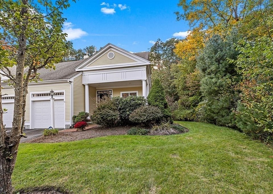 1st image of 25 Whiting Ln