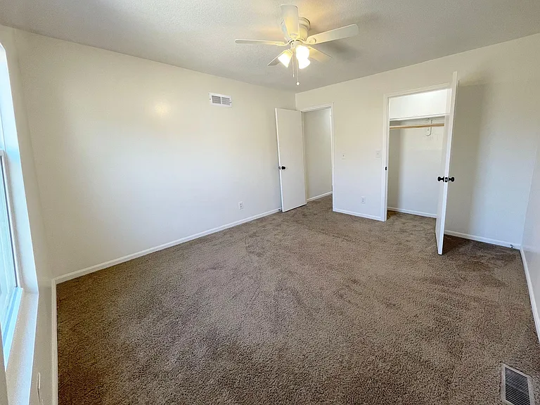1415 La Chateau Dr — Photo 17
