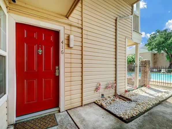 2750 Holly Hall St APT 416, Houston, TX 77054