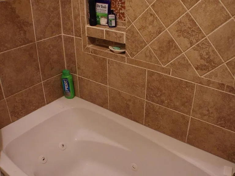 Jetted Tub