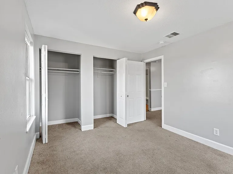 Balsam Avenue Apartments - The Villages — Photo 19