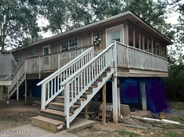 19346 Saucier Lizana Rd, Saucier, MS 39574